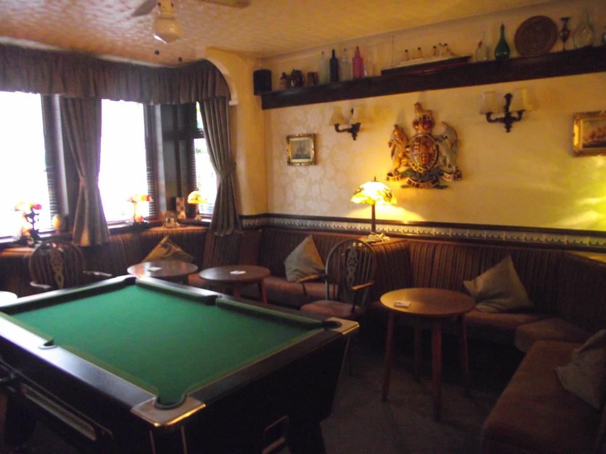 The Molly House 4*